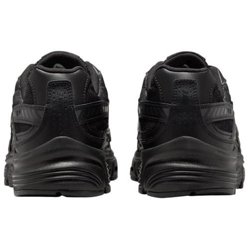 Nike Initiator